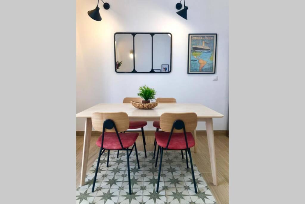 Gatu Premium Villa Libertad, Preferente Mayores De 25 Anos Y Familias Cádiz Exterior foto